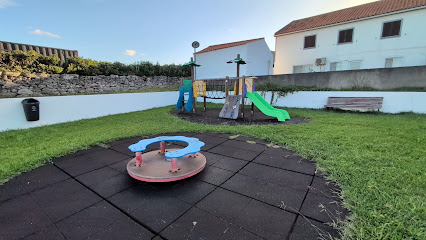 Parque Infantil do Altio (Parque de Campismo e lazer)
